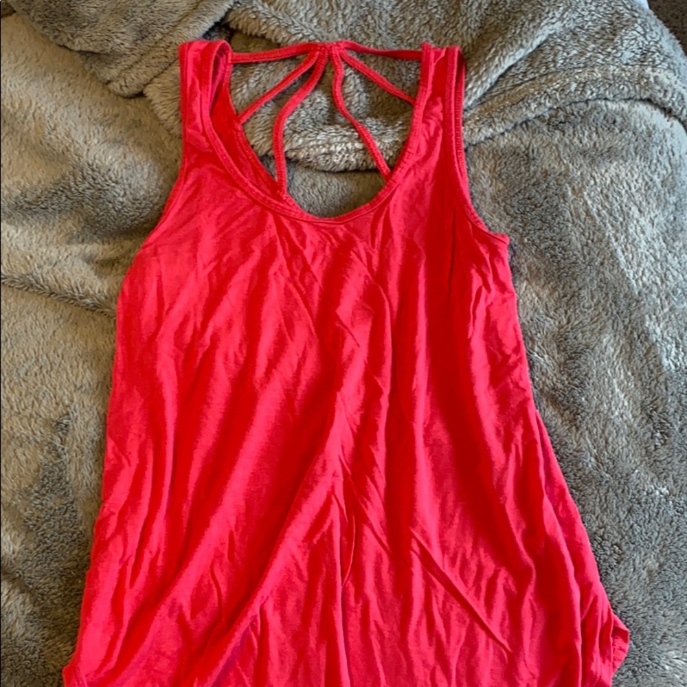 Pink tank top